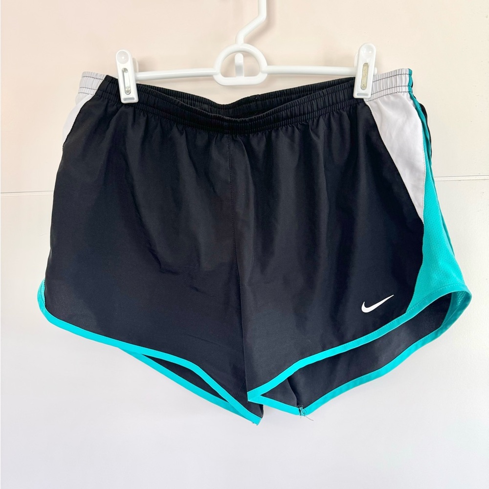 Nike lined dri fit shorts black with turquoise and white
